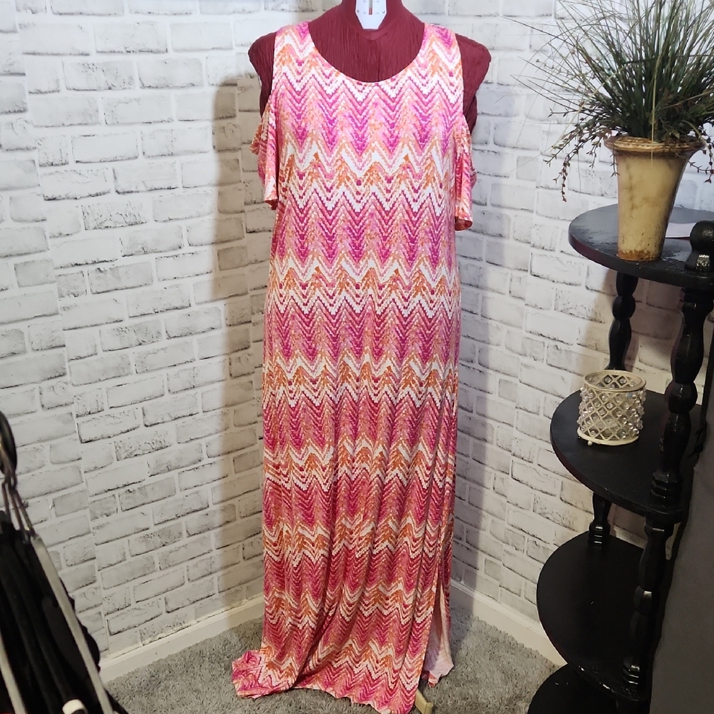 Design History Pink and Orange Chevron Maxi Dress